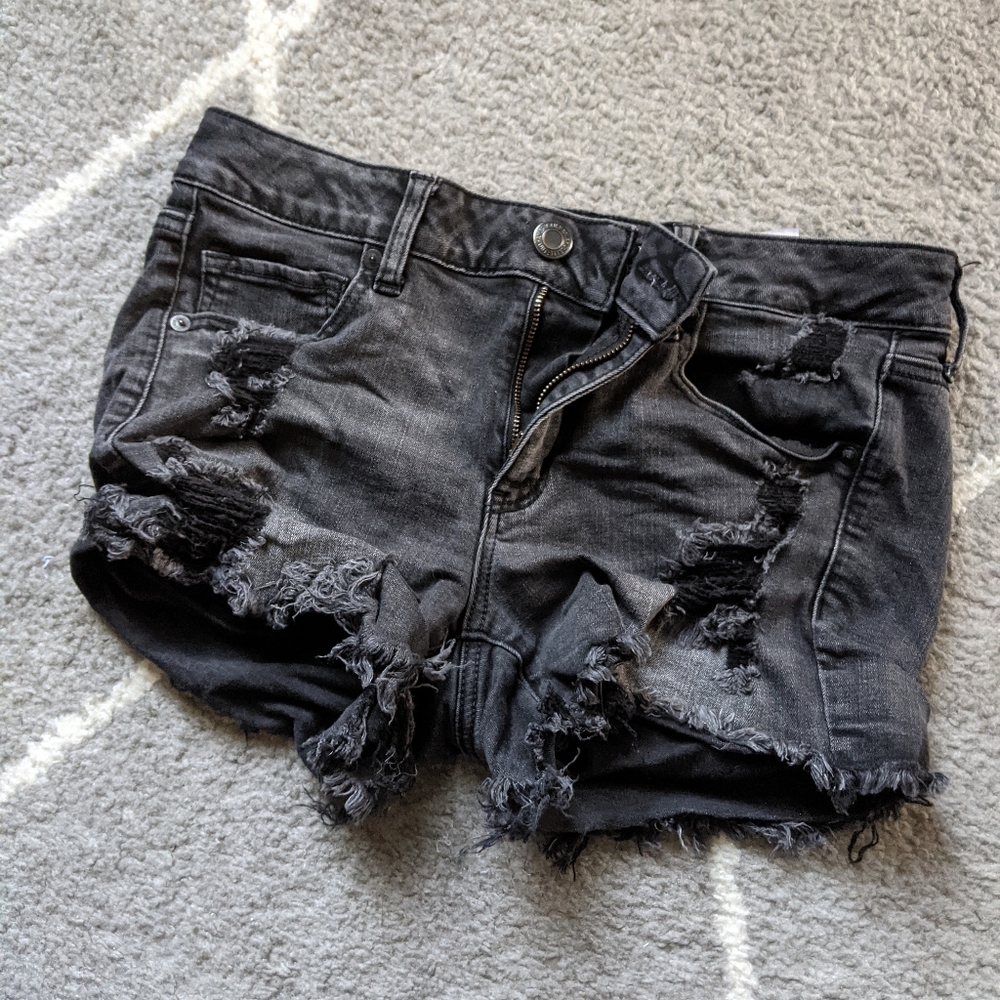 American Eagle Mid Rise Festival Shorts Size 10